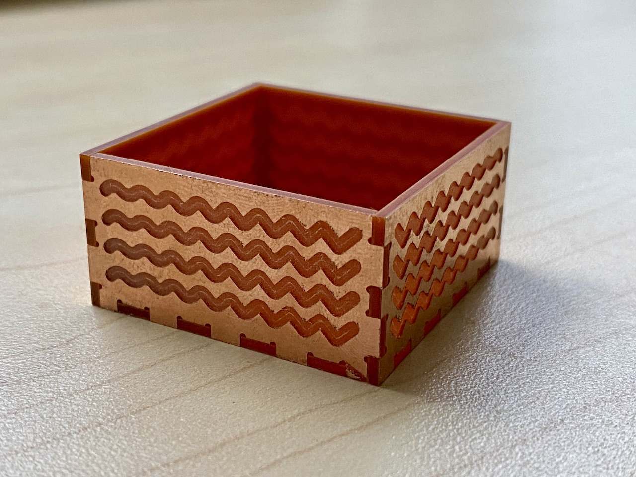 Pattern box top