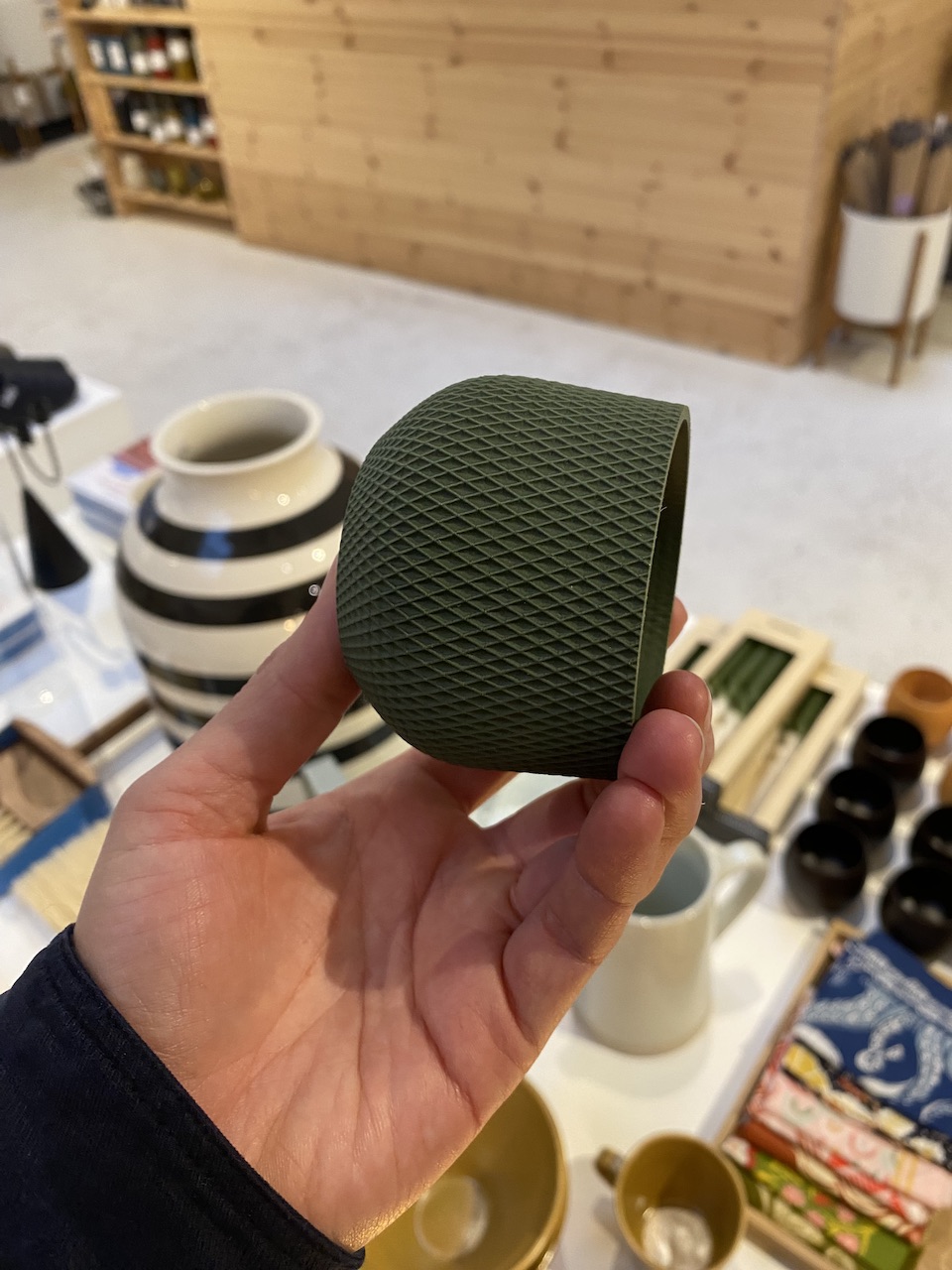 Minimum lattice planter
