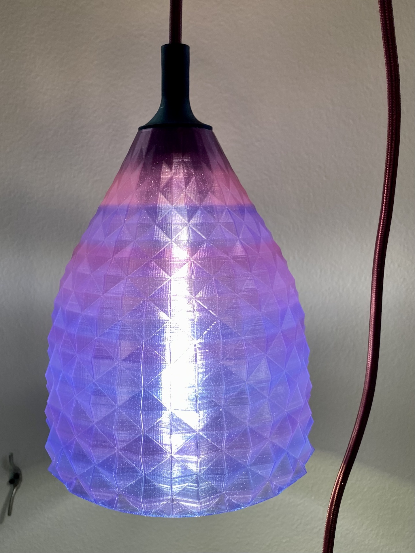 Pendant lamp on